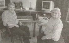 Bron: Het Laatste Nieuws, dinsdag 20 juli 2004 André Van Put en Maria Schoovaerts in de studio aan de Putsebaan (Keerbergen).